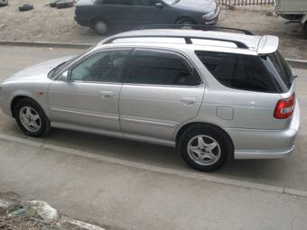 2001 Suzuki Cultus Photos