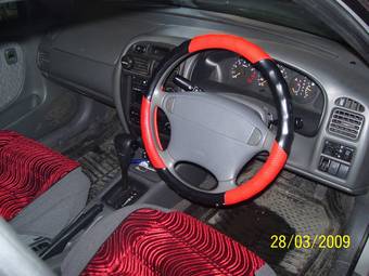 2001 Suzuki Cultus Photos