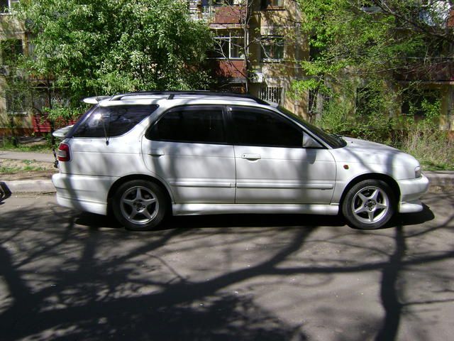 1997 Suzuki Cultus Crescent Wagon