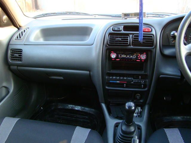 1999 Suzuki Cultus Wagon