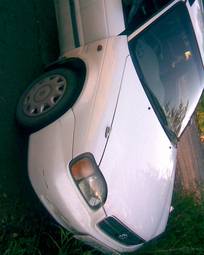 1999 Suzuki Cultus Wagon Photos