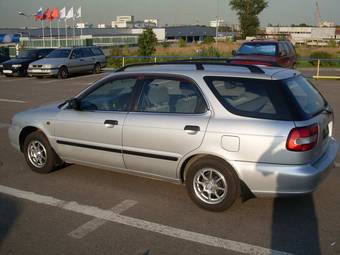 2000 Suzuki Cultus Wagon Photos