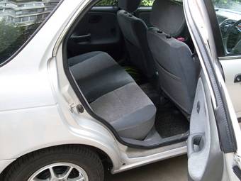 2000 Suzuki Cultus Wagon Pics