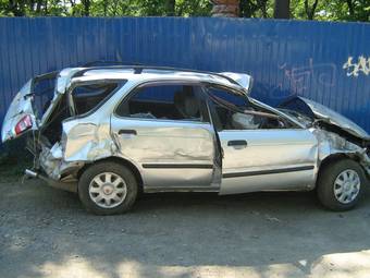 2001 Suzuki Cultus Wagon Pictures