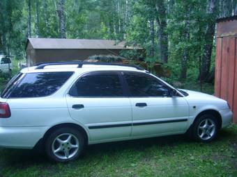 2002 Suzuki Cultus Wagon Pictures