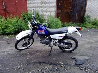 2000 Suzuki DJEBEL 200 Pictures