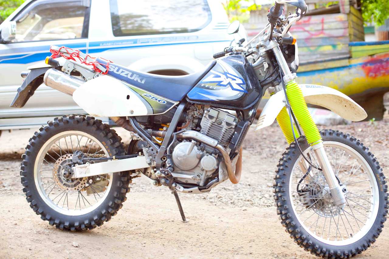 Сузуки dr 250