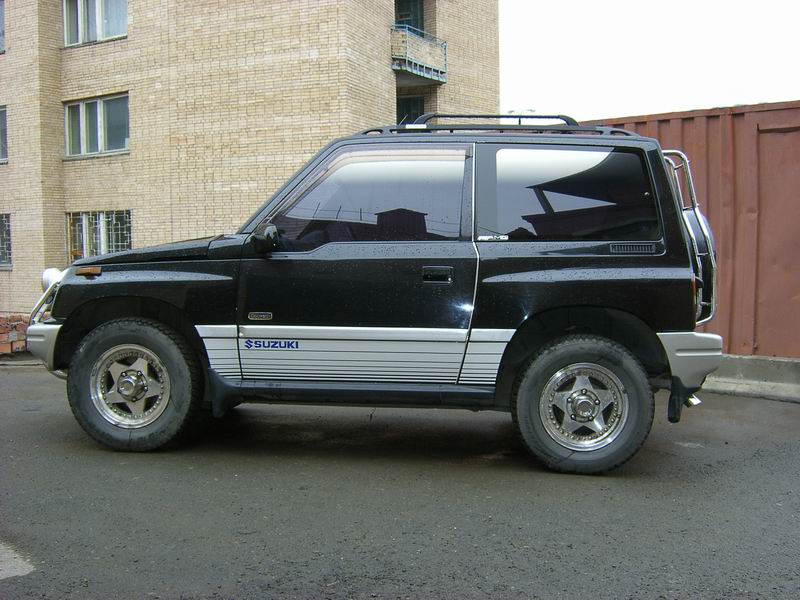 Продажа сузуки эскудо. Suzuki Escudo 1998 кабриолет. Сузуки эскудо 1994 г. Сузуки эскудо трехдверка 1989. Сузуки эскудо 3-х дверный.