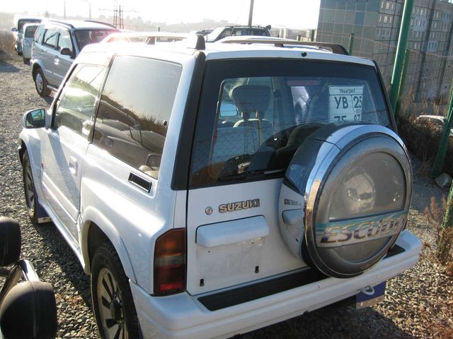 1997 Suzuki Escudo