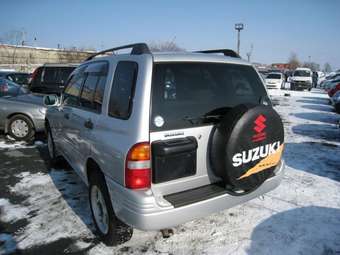 Suzuki Escudo