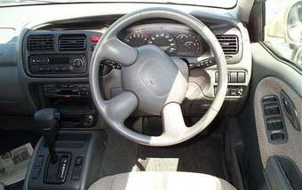 Suzuki Escudo