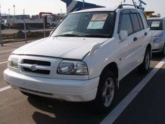 1997 Suzuki Escudo Pictures