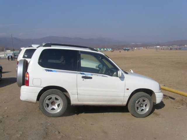 1998 Suzuki Escudo