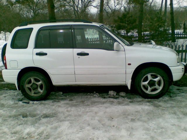 1998 Suzuki Escudo