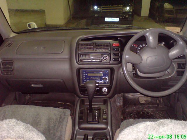 1998 Suzuki Escudo