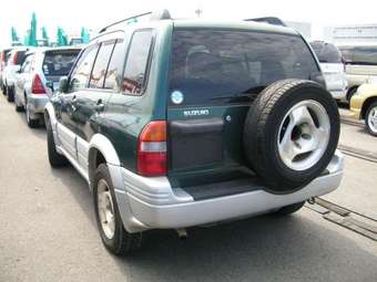 Suzuki Escudo