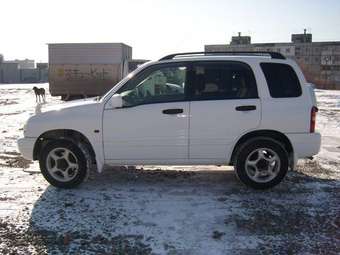 1998 Suzuki Escudo Pictures