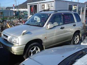 1998 Suzuki Escudo Pics