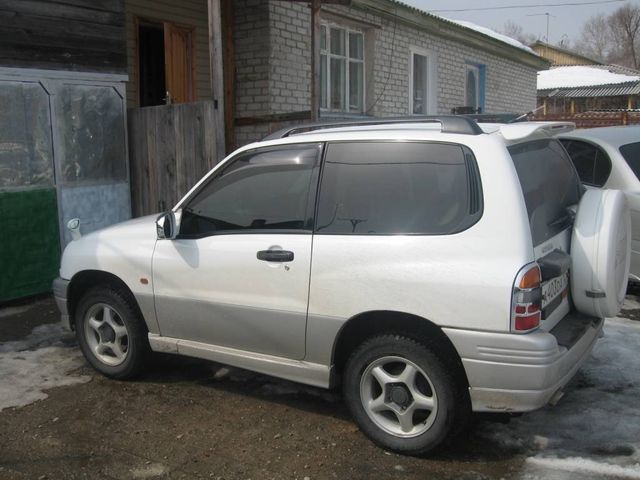 1999 Suzuki Escudo