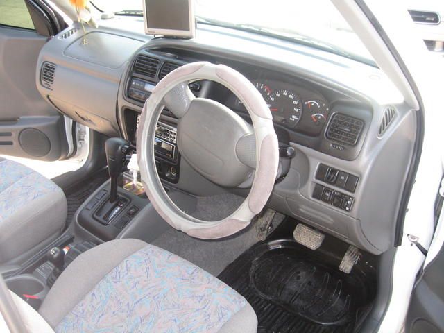 1999 Suzuki Escudo