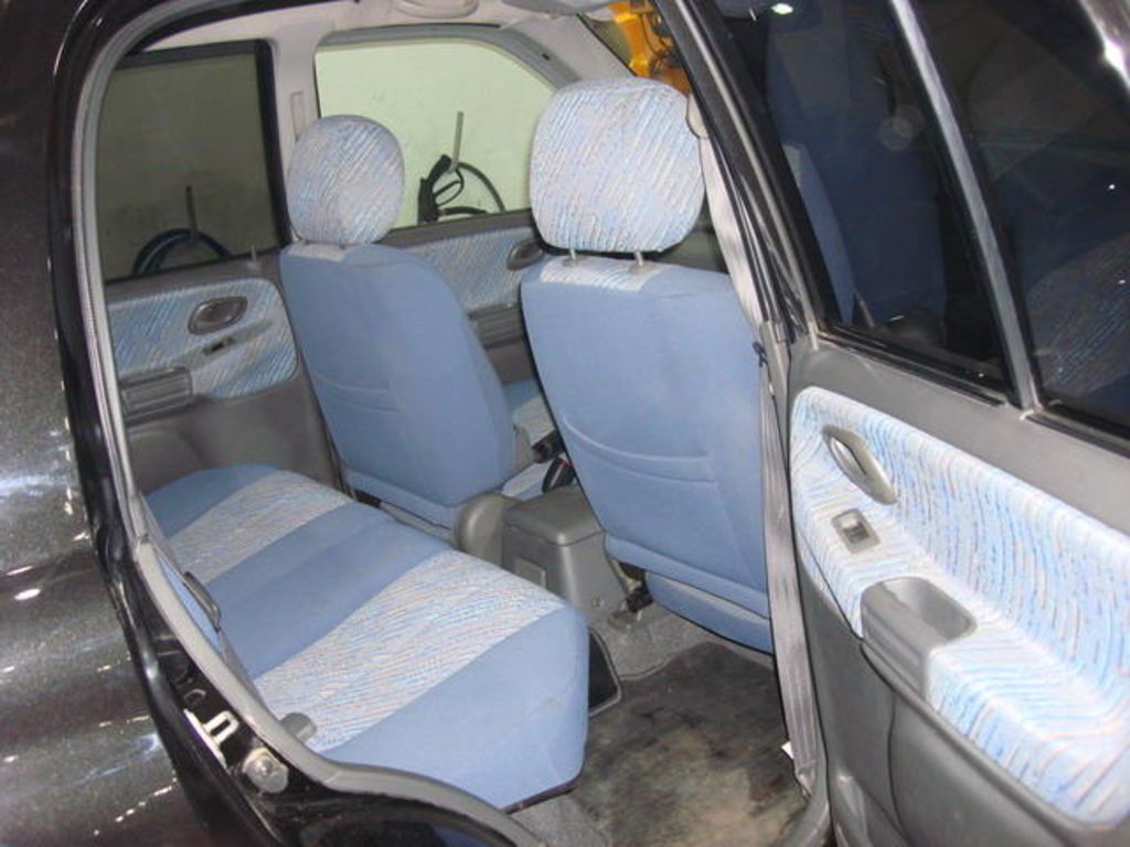 1999 Suzuki Escudo