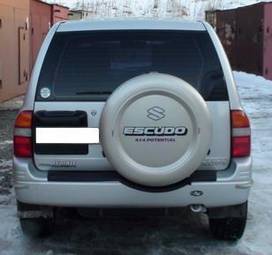 1999 Suzuki Escudo Pictures