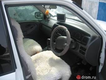 1999 Suzuki Escudo Pictures