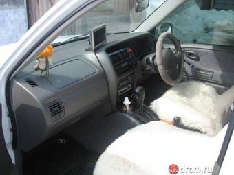 1999 Suzuki Escudo Pics