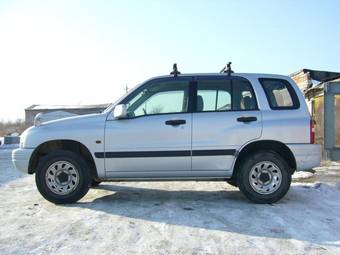 1999 Suzuki Escudo Photos