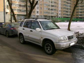 1999 Suzuki Escudo Pictures