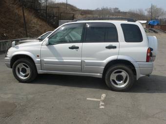 1999 Suzuki Escudo Photos