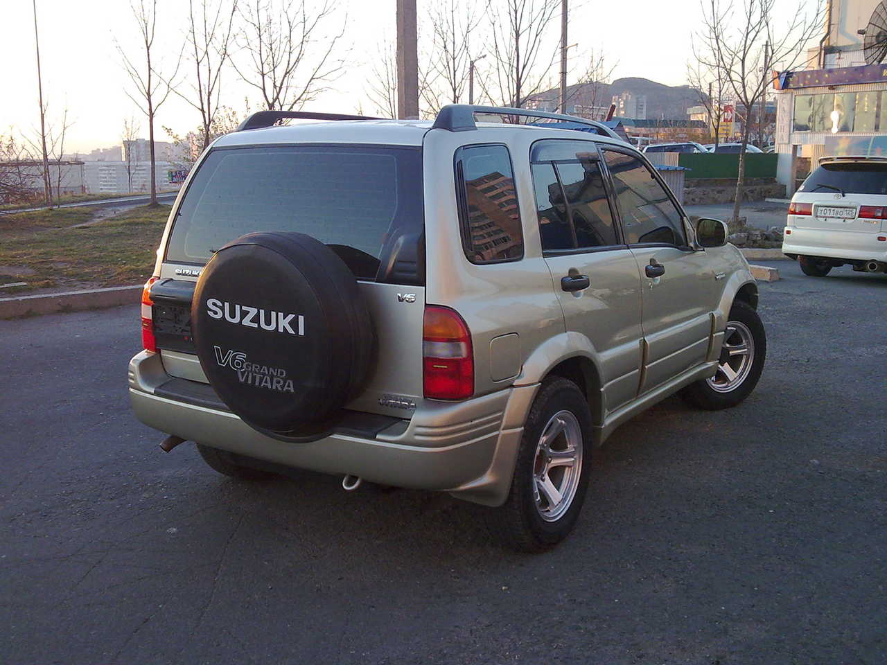 Купить сузуки витара 1998 2005. Гранд Витара 1999. Suzuki Grand Vitara 1999. Suzuki Гранд Витара 1999. Сузуки Гранд Витара 1998-2005.