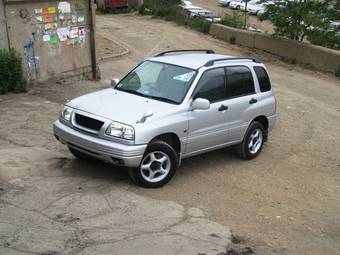 1999 Suzuki Escudo Pictures