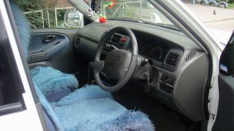 1999 Suzuki Escudo Photos