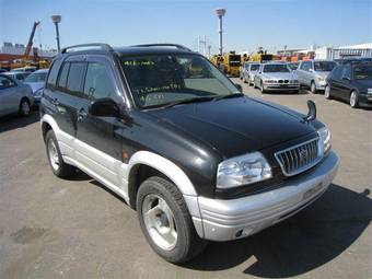 1999 Suzuki Escudo Photos