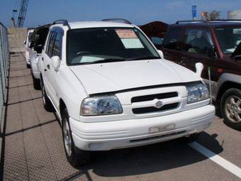 1999 Suzuki Escudo Photos