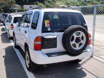 1999 Suzuki Escudo Pictures