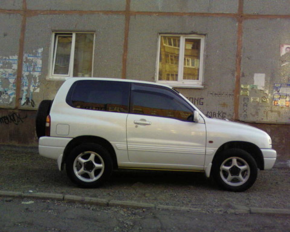 2000 Suzuki Escudo