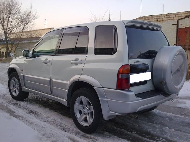 2000 Suzuki Escudo