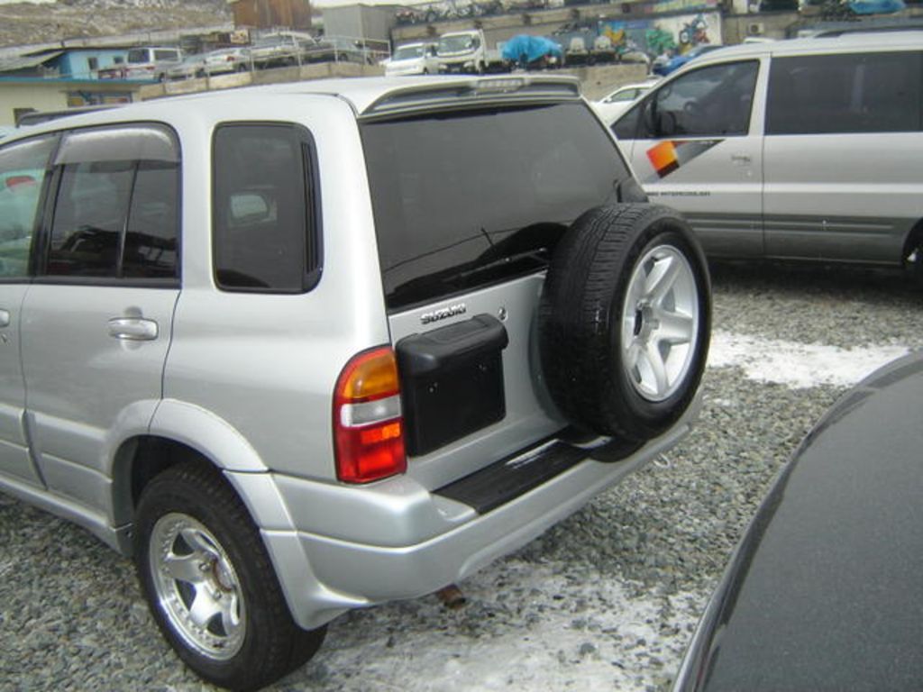 2000 Suzuki Escudo