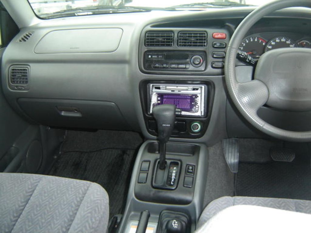 2000 Suzuki Escudo