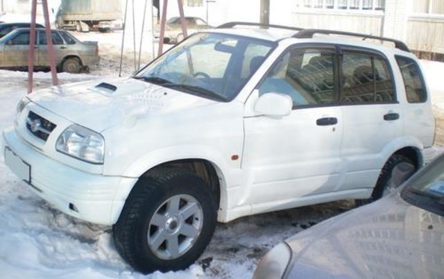 2000 Suzuki Escudo