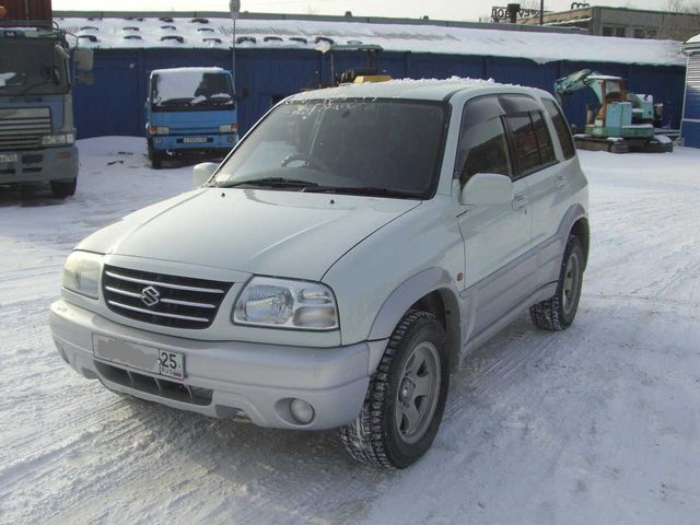2000 Suzuki Escudo