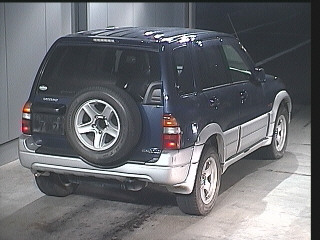 2000 Suzuki Escudo Pictures
