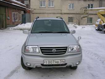 2000 Suzuki Escudo Photos