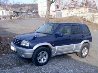 2000 Suzuki Escudo Photos