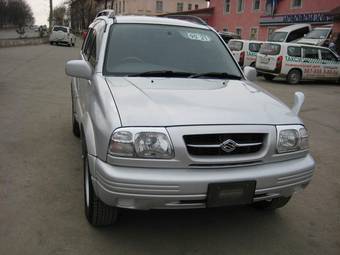 2000 Suzuki Escudo Photos