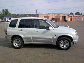 2000 Suzuki Escudo Pictures