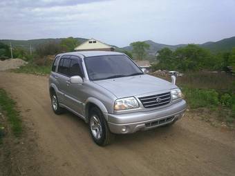 2000 Suzuki Escudo Photos