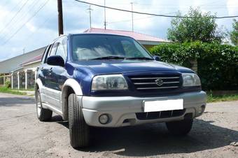 2000 Suzuki Escudo Pictures